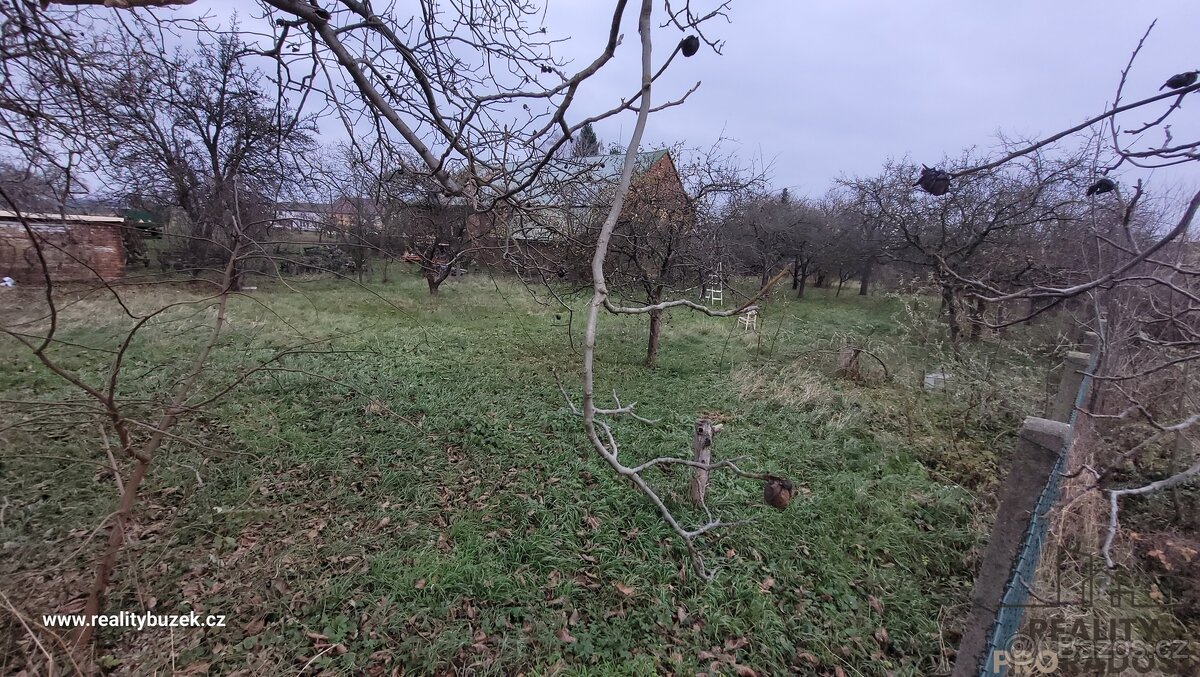 Prodej pozemku - Brodek u Přerova-Luková