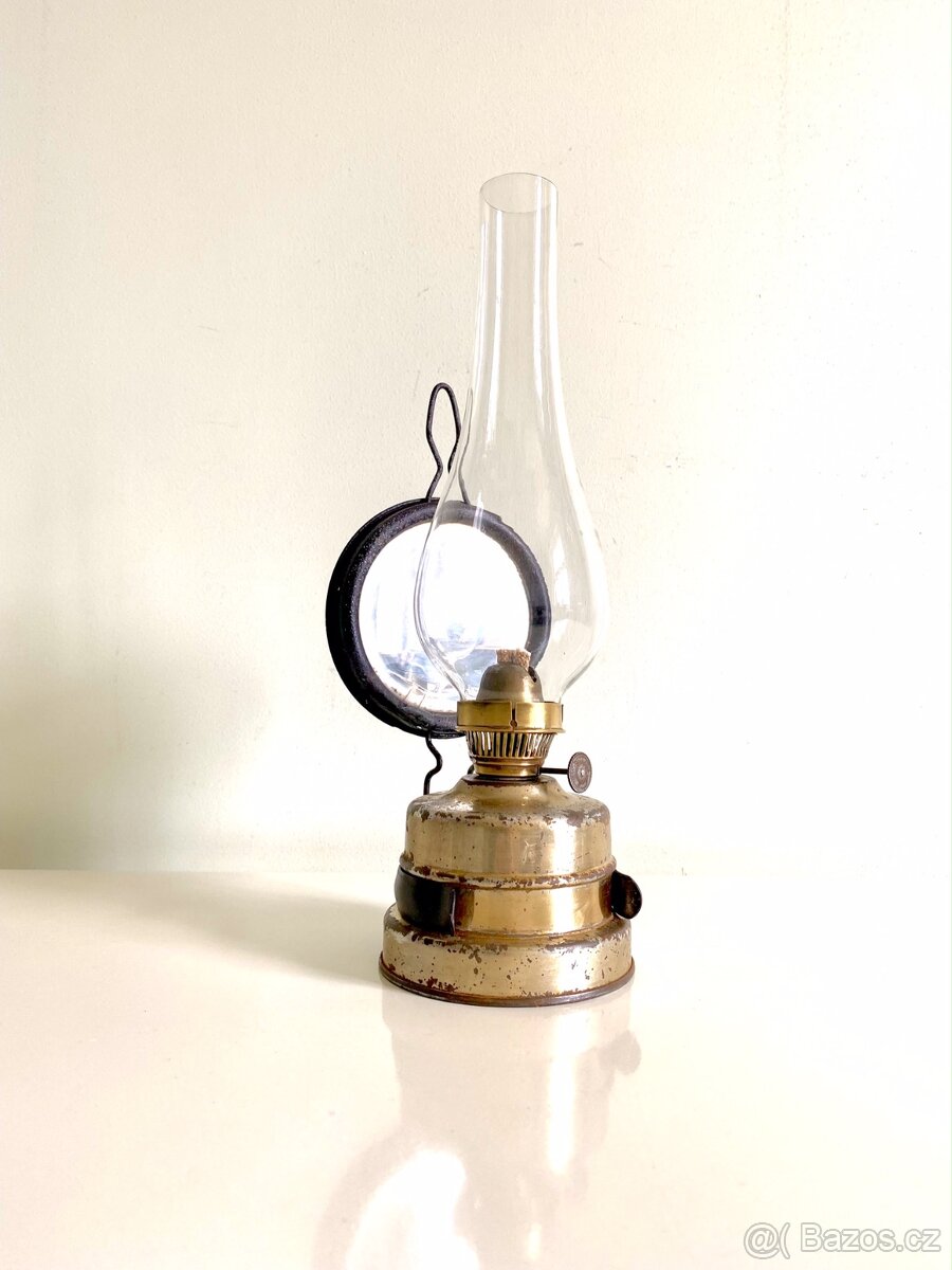 Petrolejová lampa petrolejka Ditmar, 115 let stará