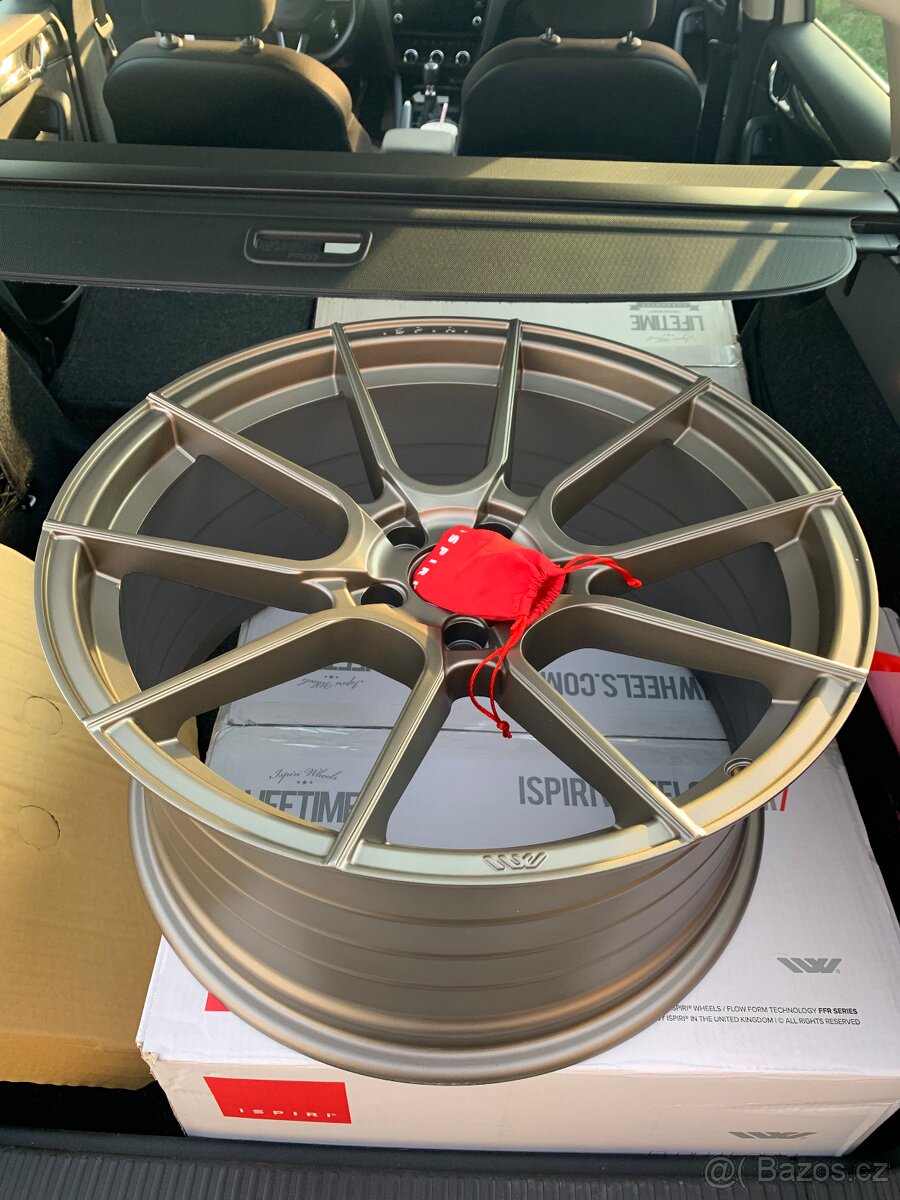 Alu kola Ispiri FFR6 5x112 19x9,5 ET38