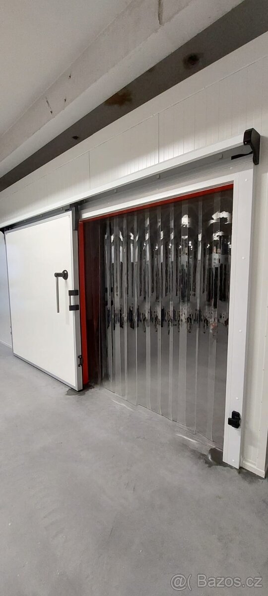 chladírenské, nerezové, posuvné , otočné , dveře, boxy