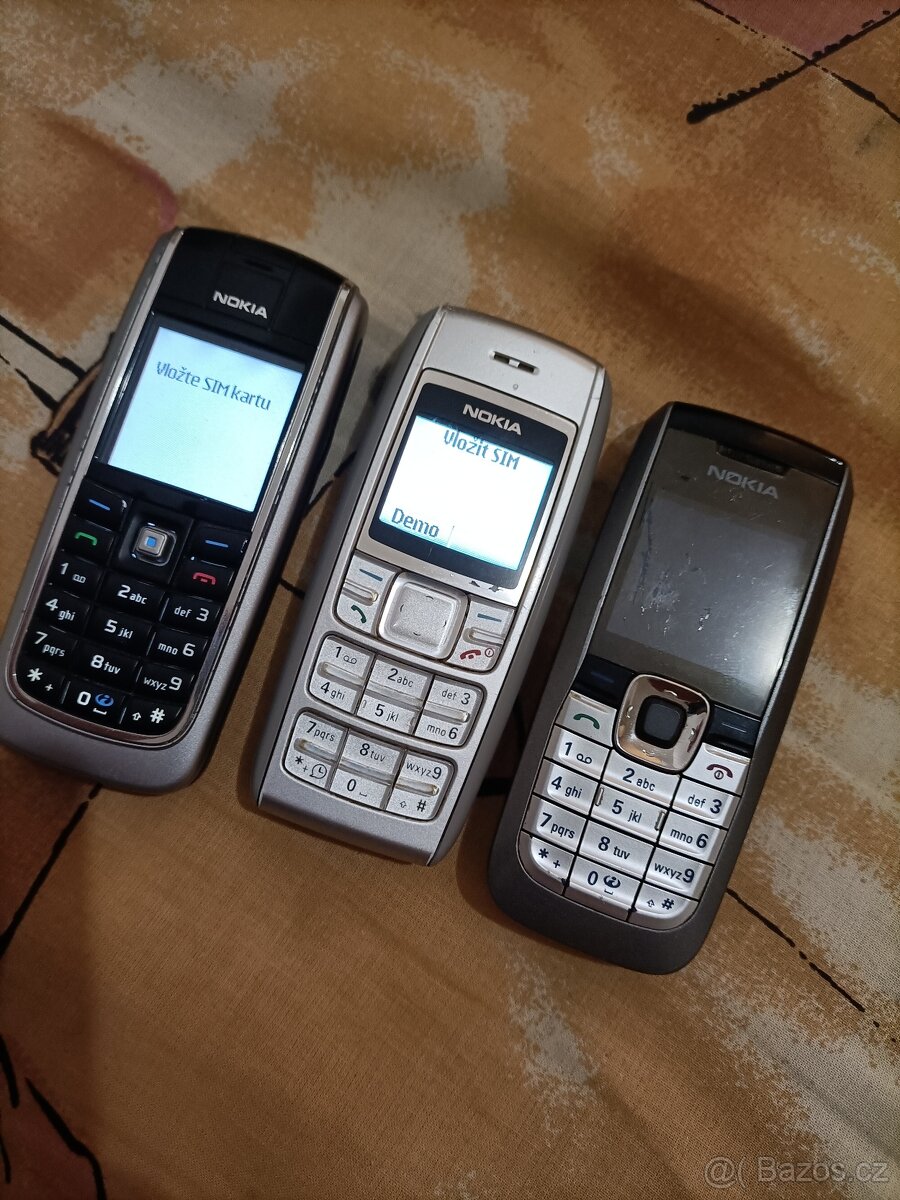 Nokia 1600 s nabíječkou