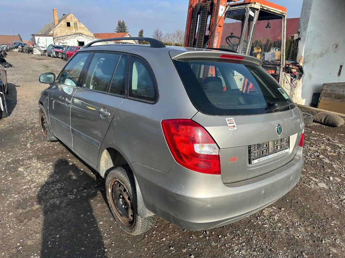 Rozprodám na díly Škoda Fabie II 1.6i 16v