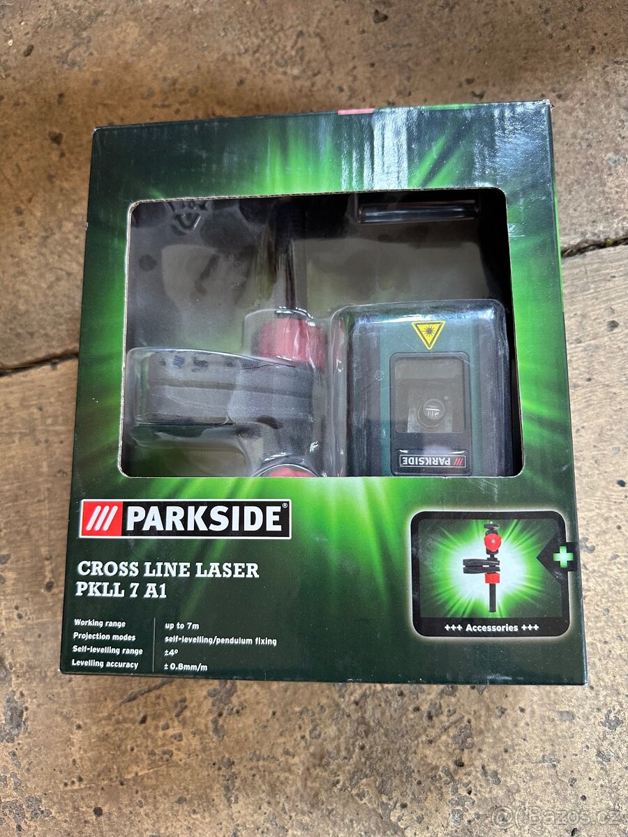 křížový liniový laser