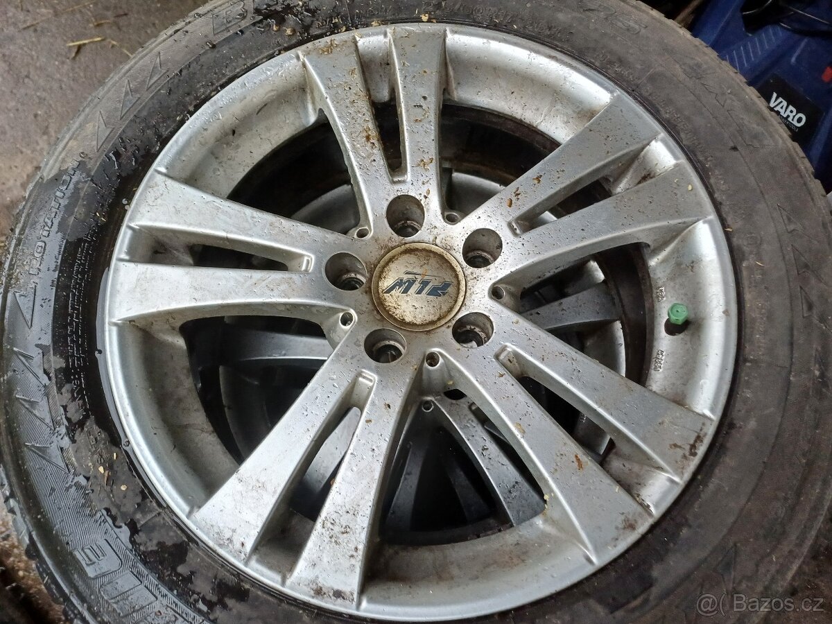 Prodam Alu r17 5x114,3