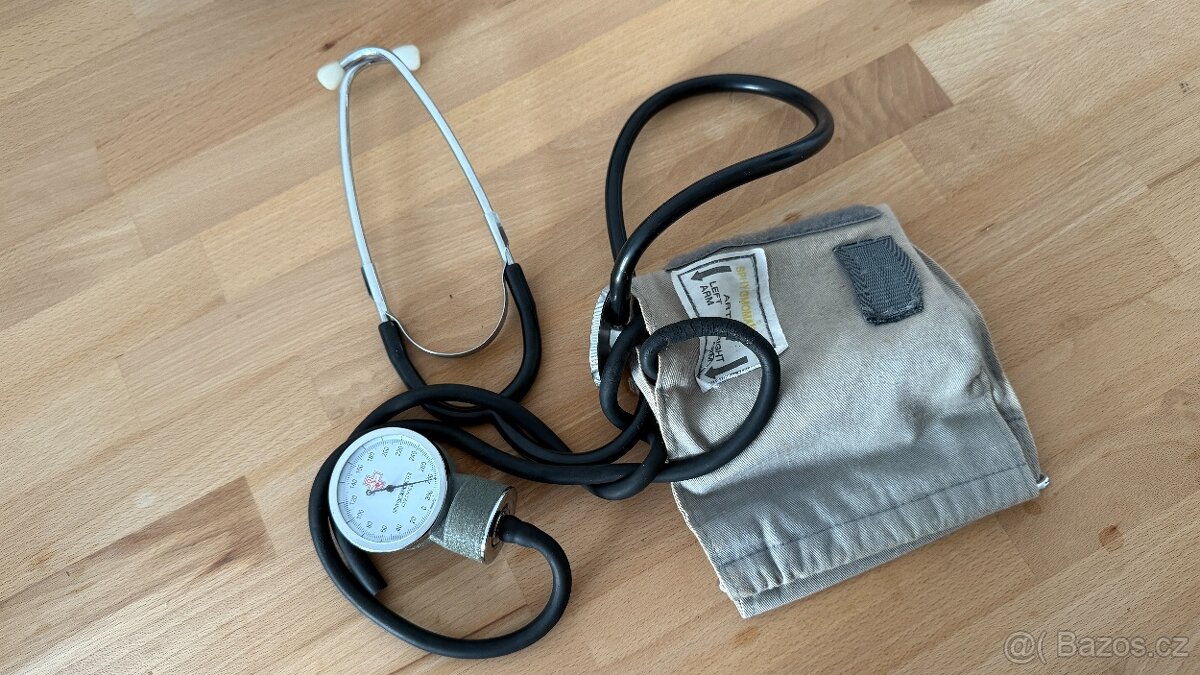 Mechanický tlakoměr se stetoskopem – SPHYGMOMANOMETER