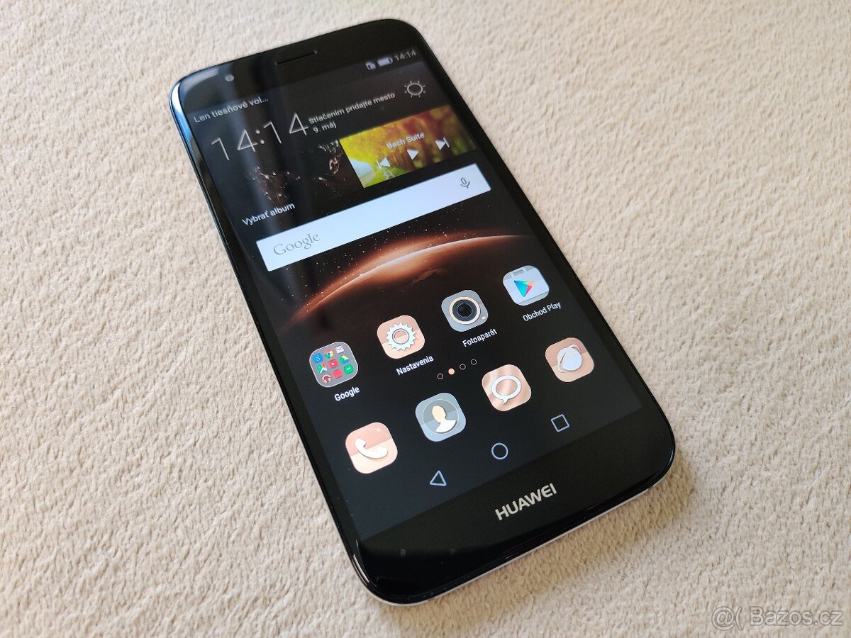 Huawei G8. 3gb///32gb+micro SDHC. Strieborná metalíza.