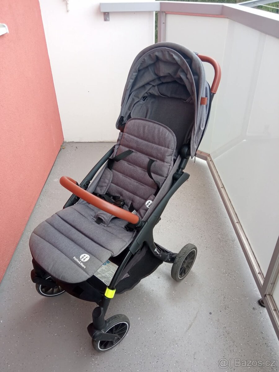 PETITE&MARS Kočárek sportovní Cross