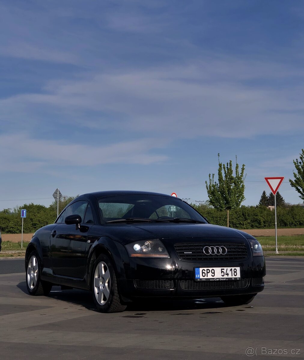 AUDI TT 8n Quattro S line 1,8T