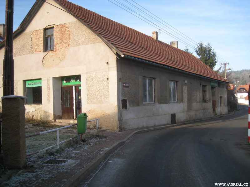 Prodej nemovitosti v obci Černé Voděrady, ul. Černokosteleck