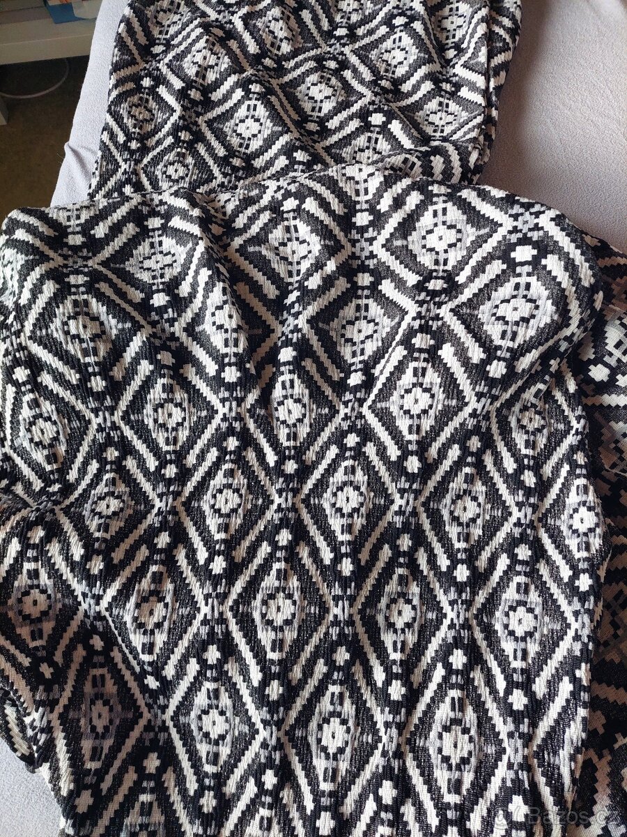 potah na křeslo ušák