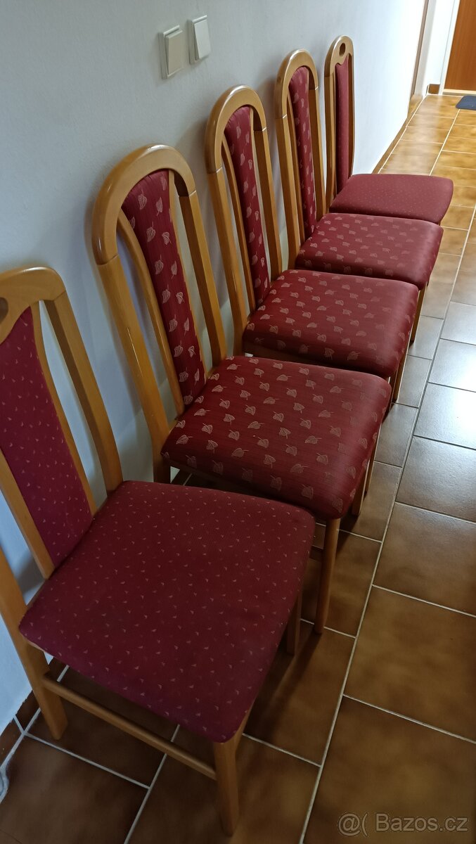 velice zachovalé kuchynské židle 5ks