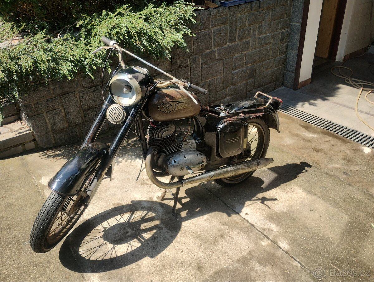 ČZ 175 Sport