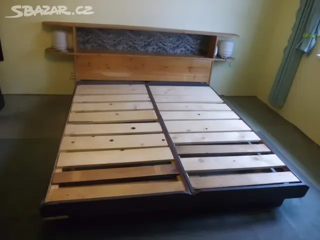 Dřevěná dvojpostel