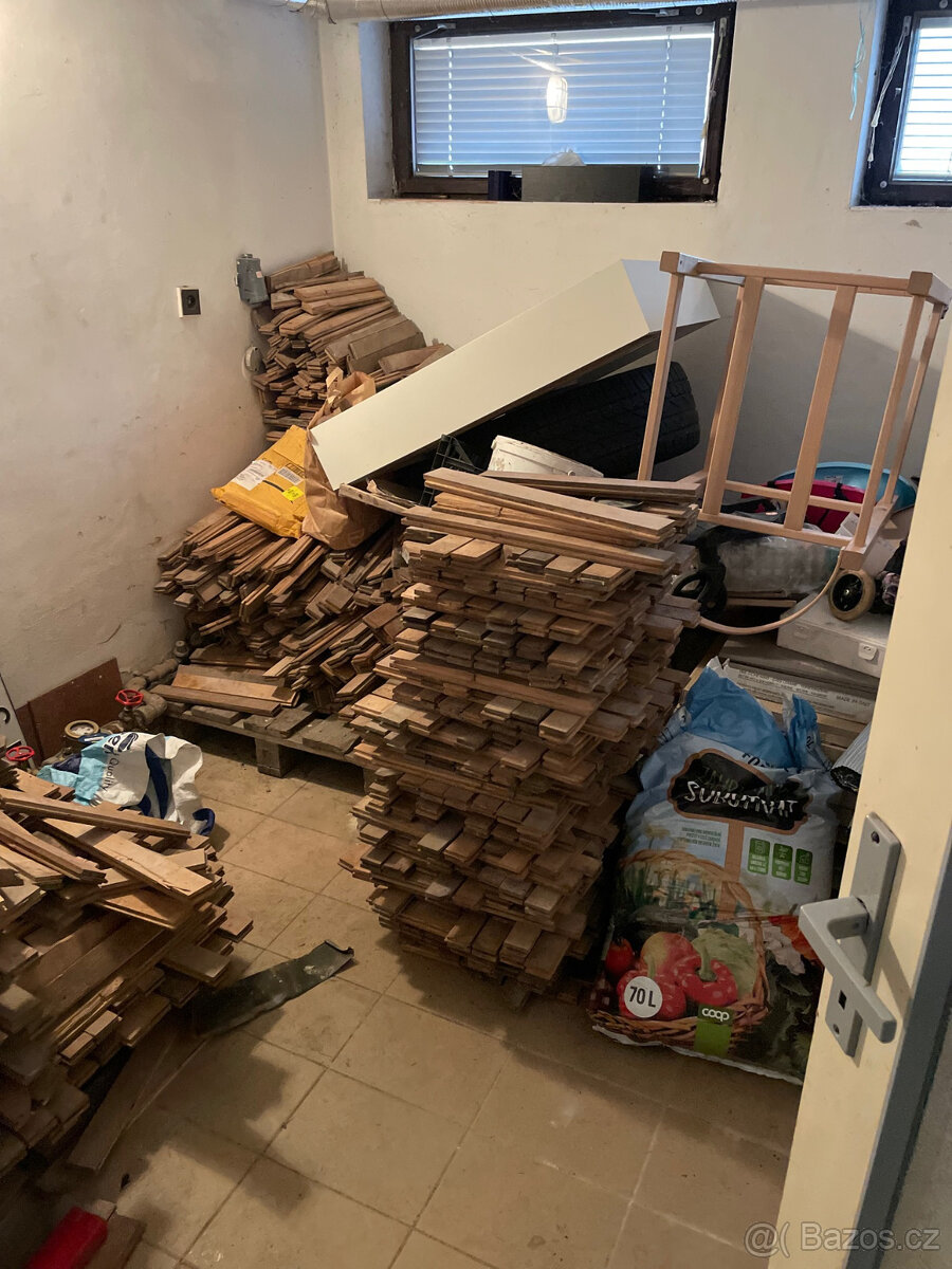 Dubové parkety Levně