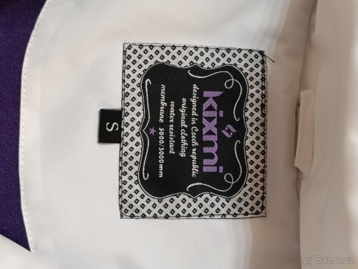 Zimní bunda s kapucí