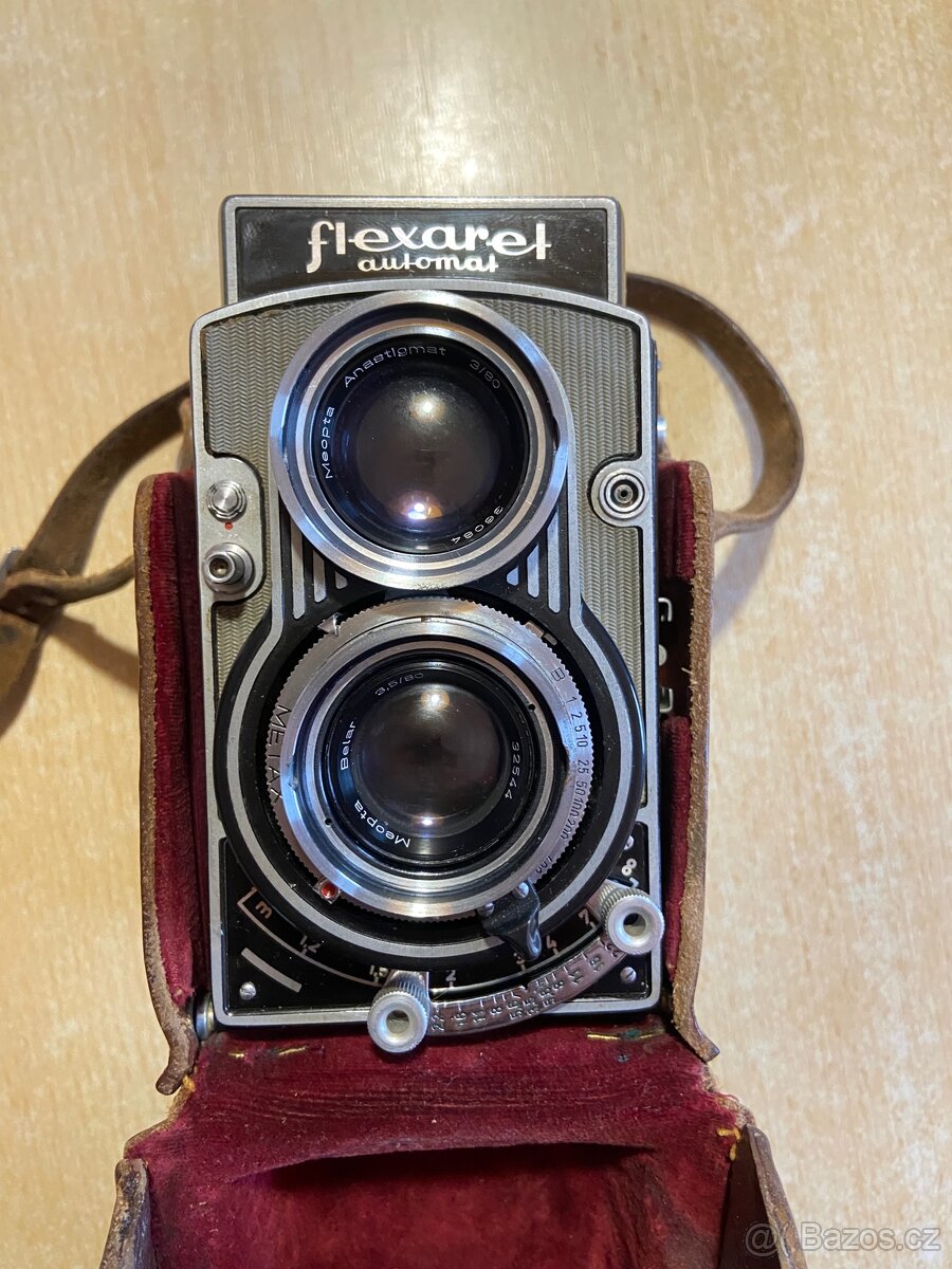 Fotoaparát flexaret + příslušenství