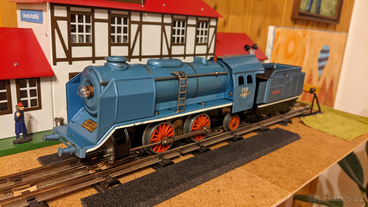 Parní lokomotiva Merkur