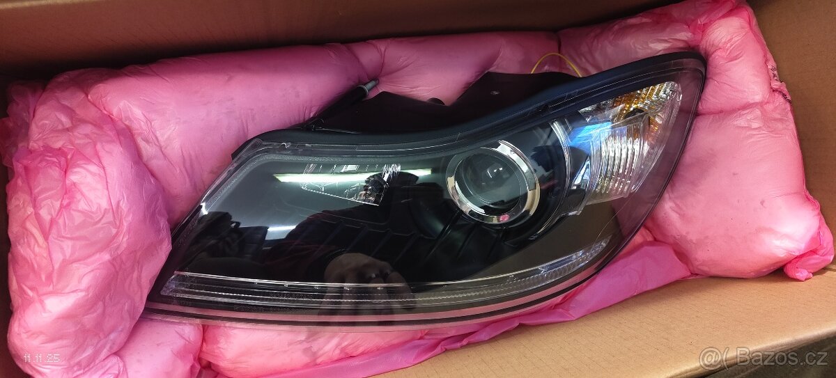 Škoda Octavia 2 facelift světlomety