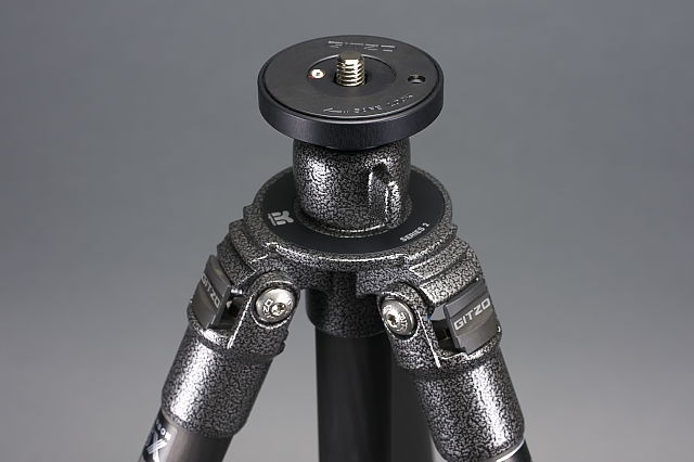 karbonový stativ Gitzo s kulovou hlavou