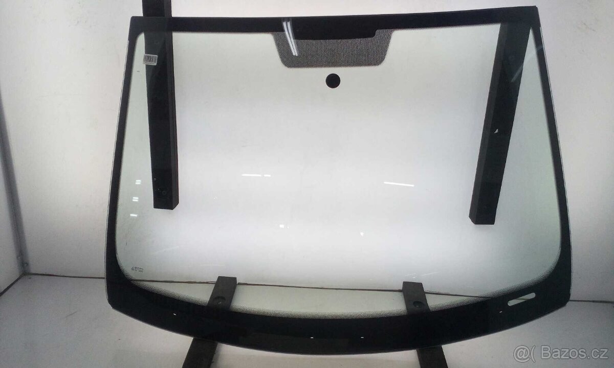 Seat Ibiza čelní sklo