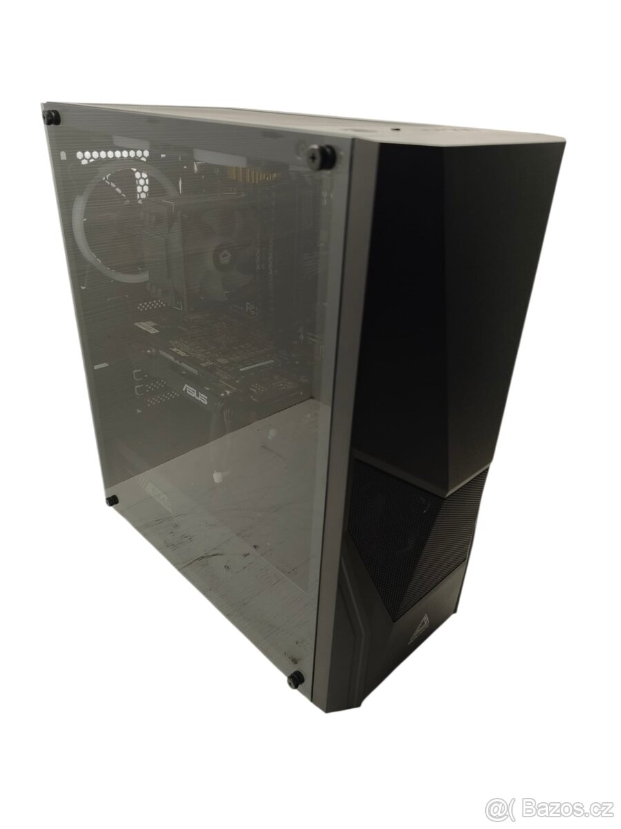 PC Gigabyte Gaming ( 12 měsíců záruka+Faktura )