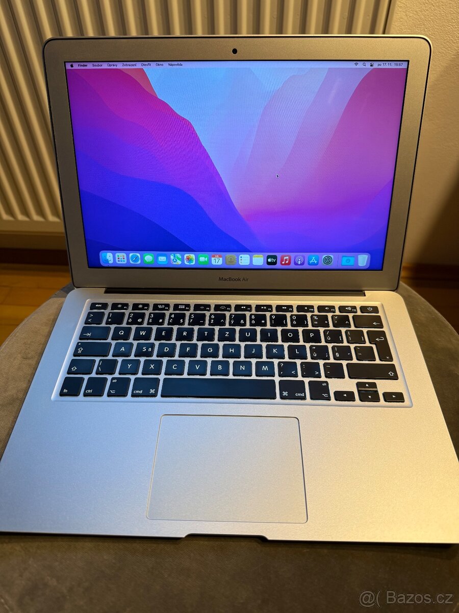P: Macbook Air 2017, i5/8GB/128GB