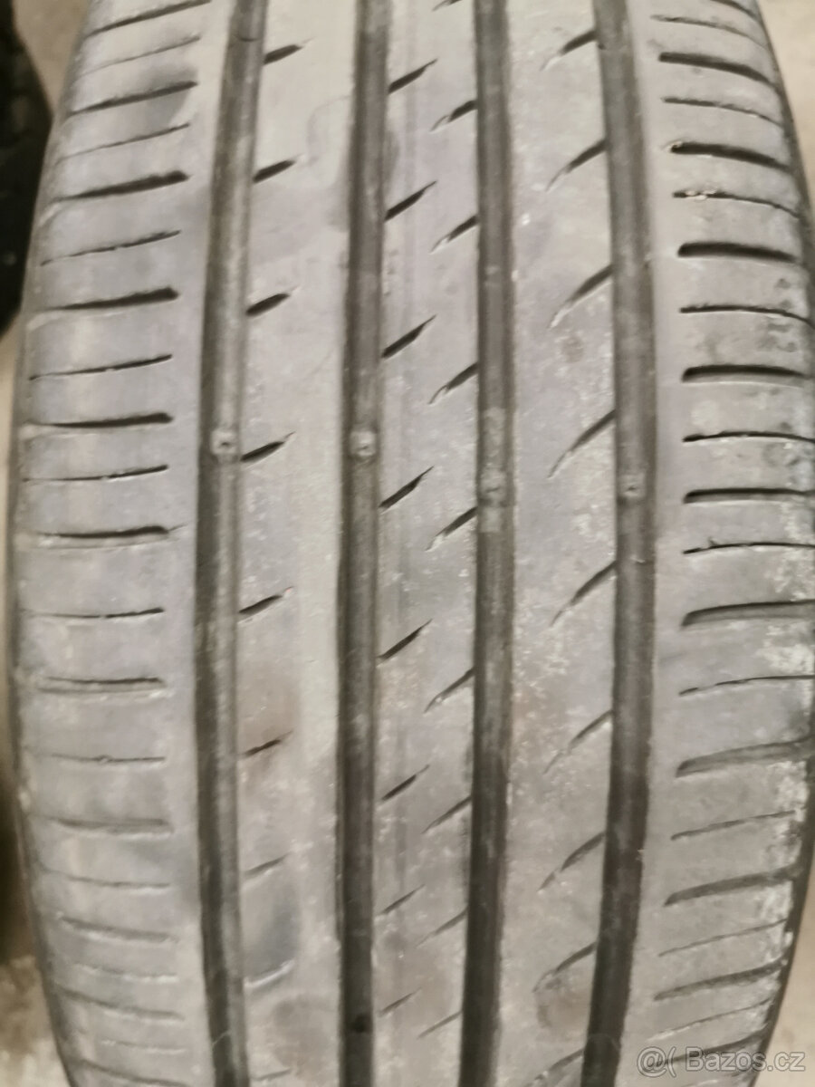 205/55/16 Kumho