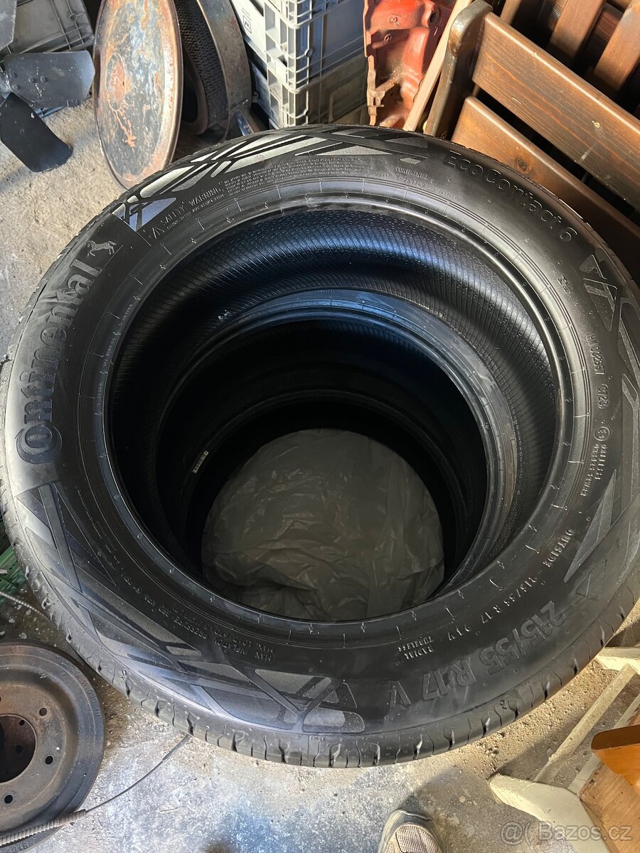 Prodám letní sadu pneu Continental 215/55 R17