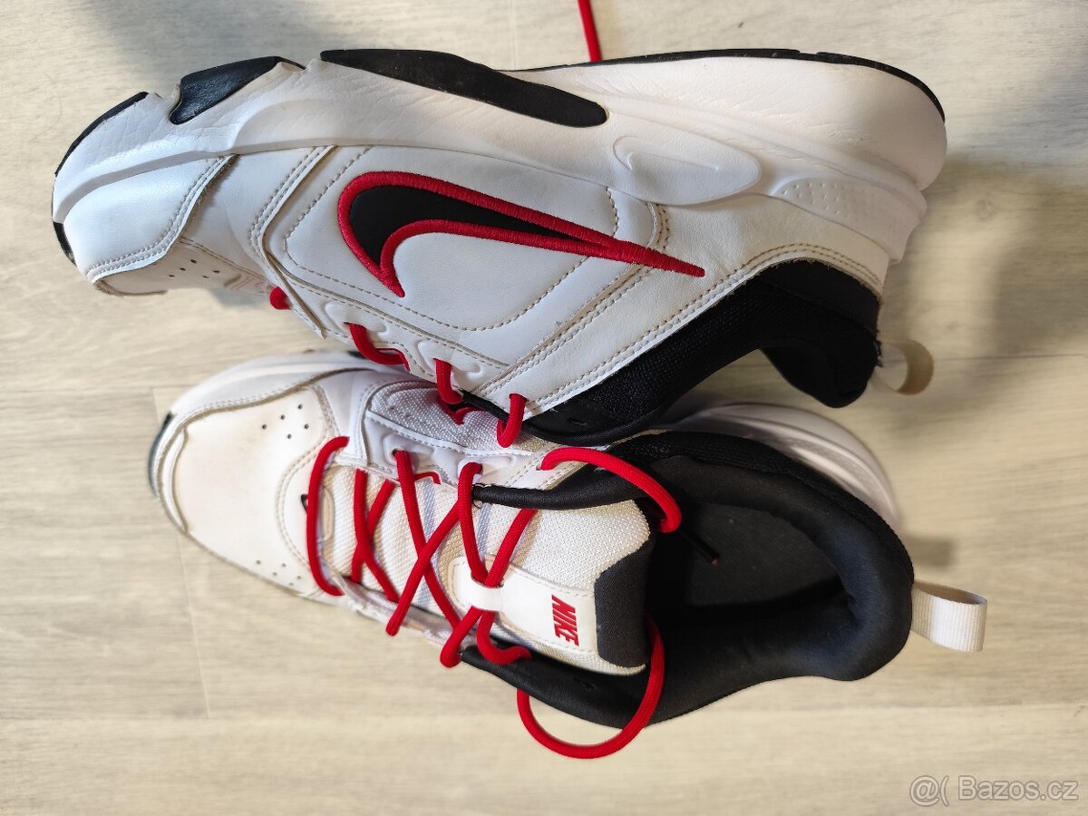 Nike