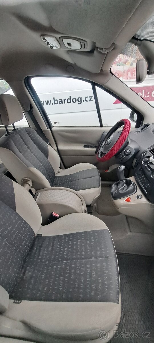 Renault Megan Scenic, 1,6 benzín