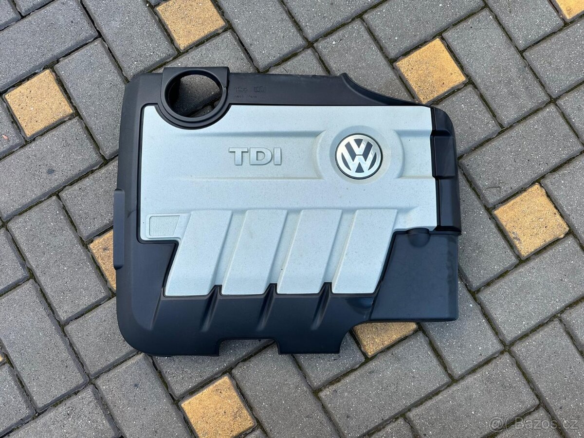 VW Golf Passat 2.0TDI kryt motoru