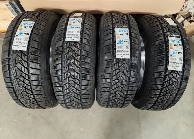 Zimní pneu 235/60/18 R18 - nepoužité