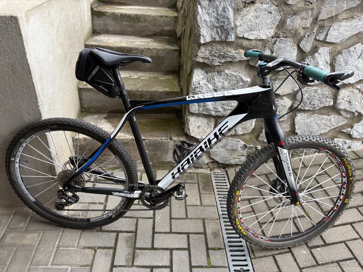 Horské kolo 26” karbon