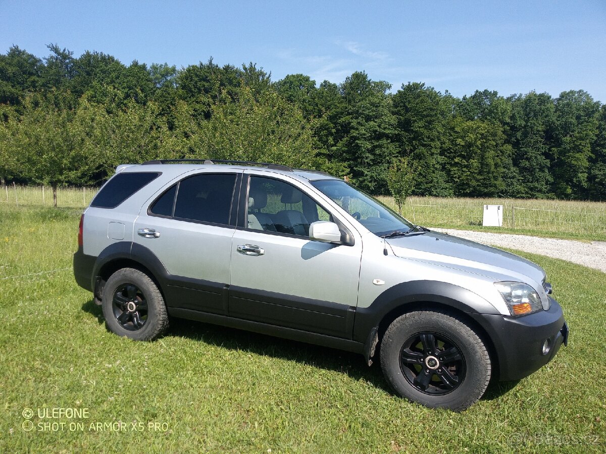 KIA SORENTO