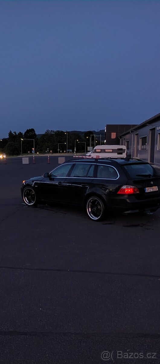 BMW e61