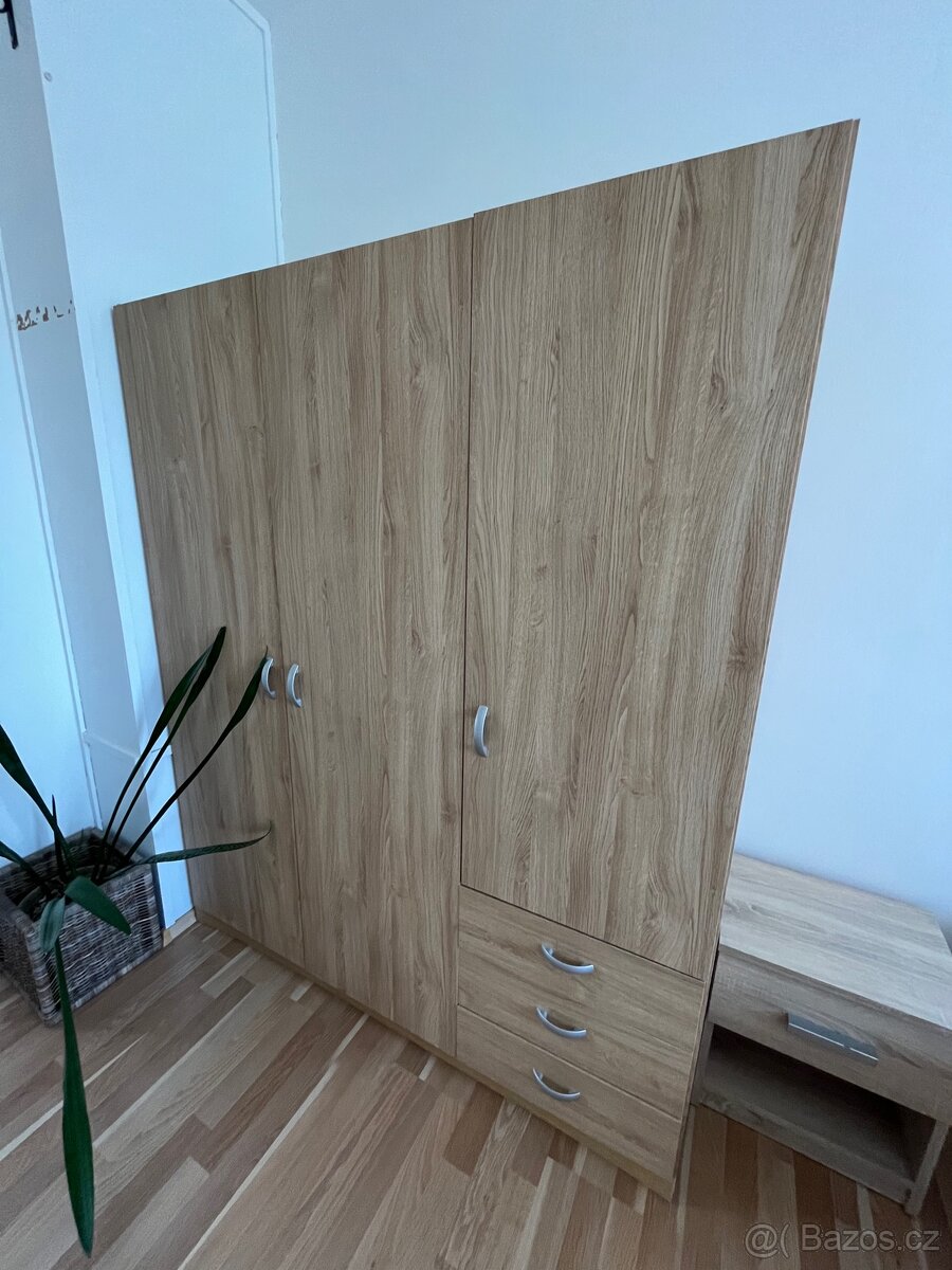Šatní skříň lamino sonoma