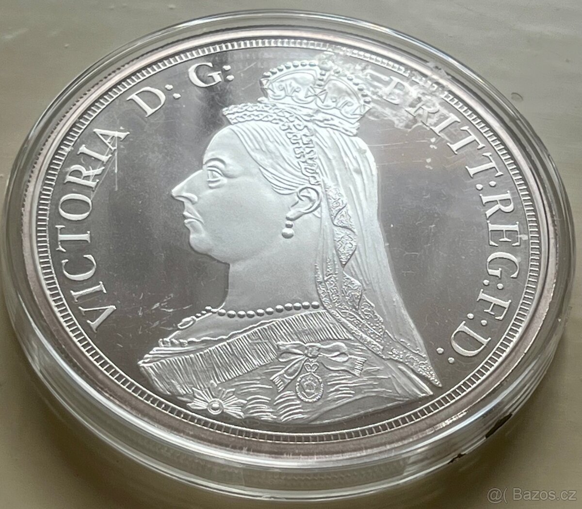 stříbrná 100.výr. královny VICTORIE, proof, 371g