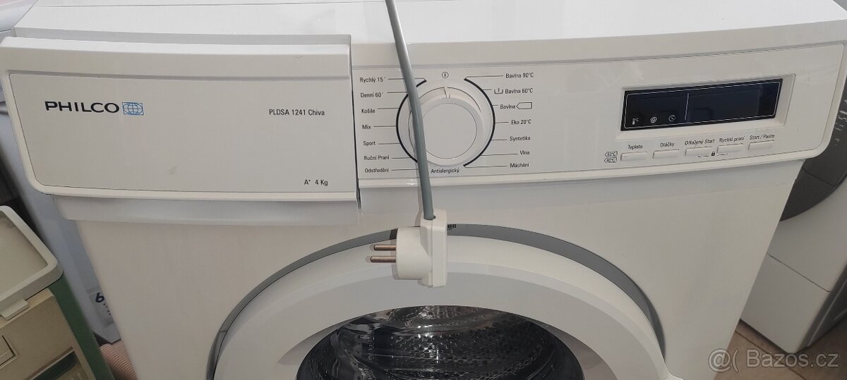 Úzká pračka Philco 4kg. 1200 ot. DISPLEJ
