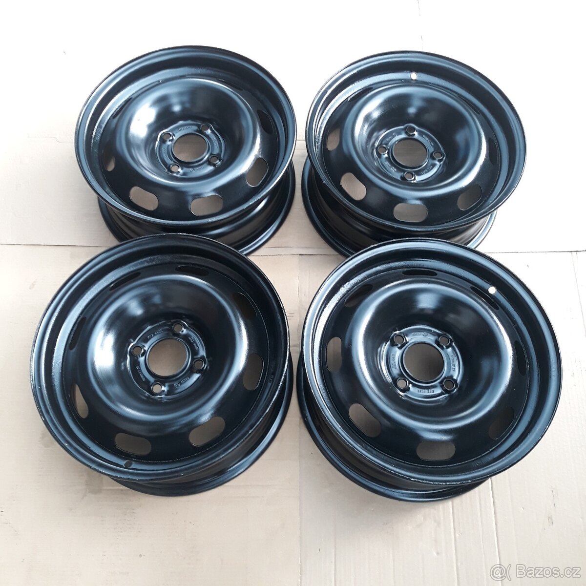 Nové 15 disky Citoen C3,C3 Picasso,Peugeot 207,208