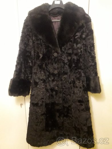 Kožich černý dlouhý umělý