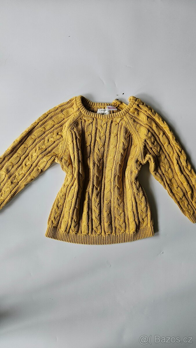 Hořčicově žlutý pletený svetr zn. Zara - vel.104