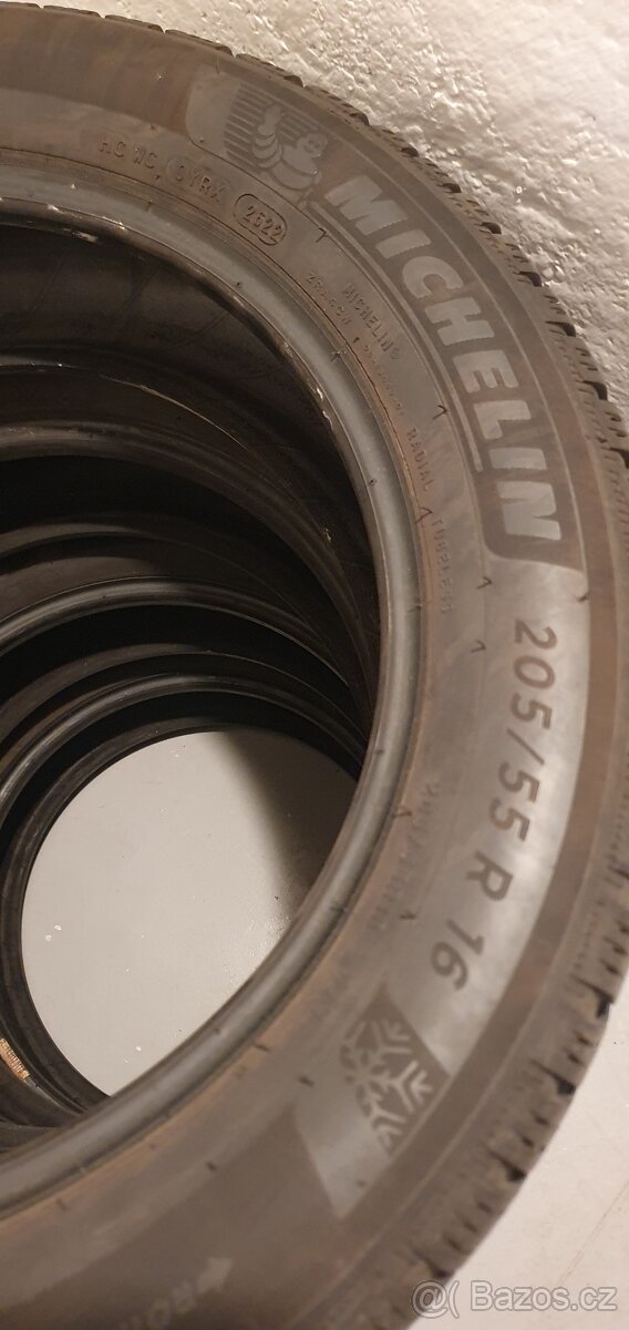 zimní 205/55R16