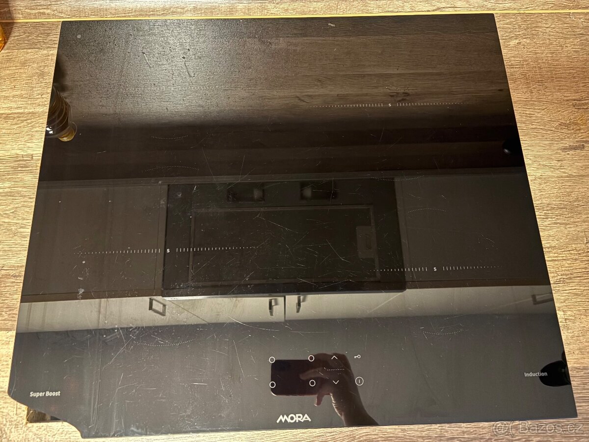 MORA indukční deska