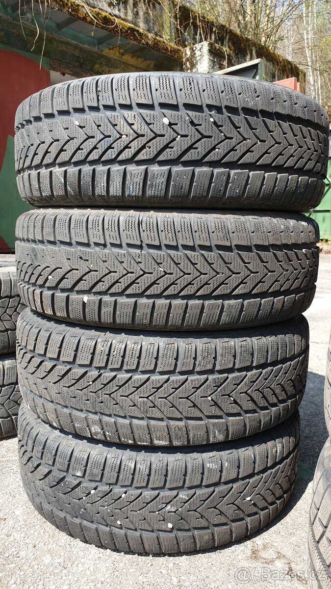 Vredestein 185/60 r14 Sada disků pneu HONDA 4x100