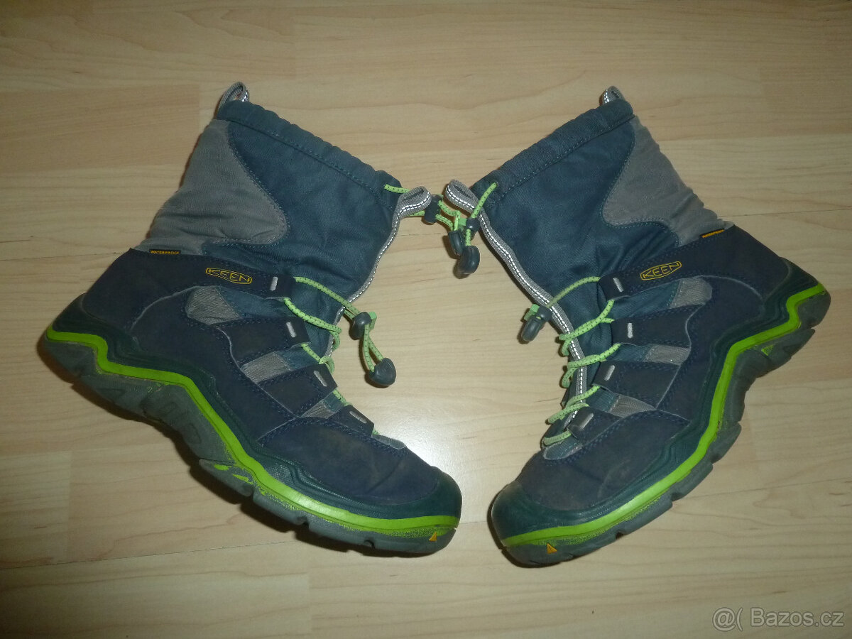 Zimní sněhule Keen vel. 37