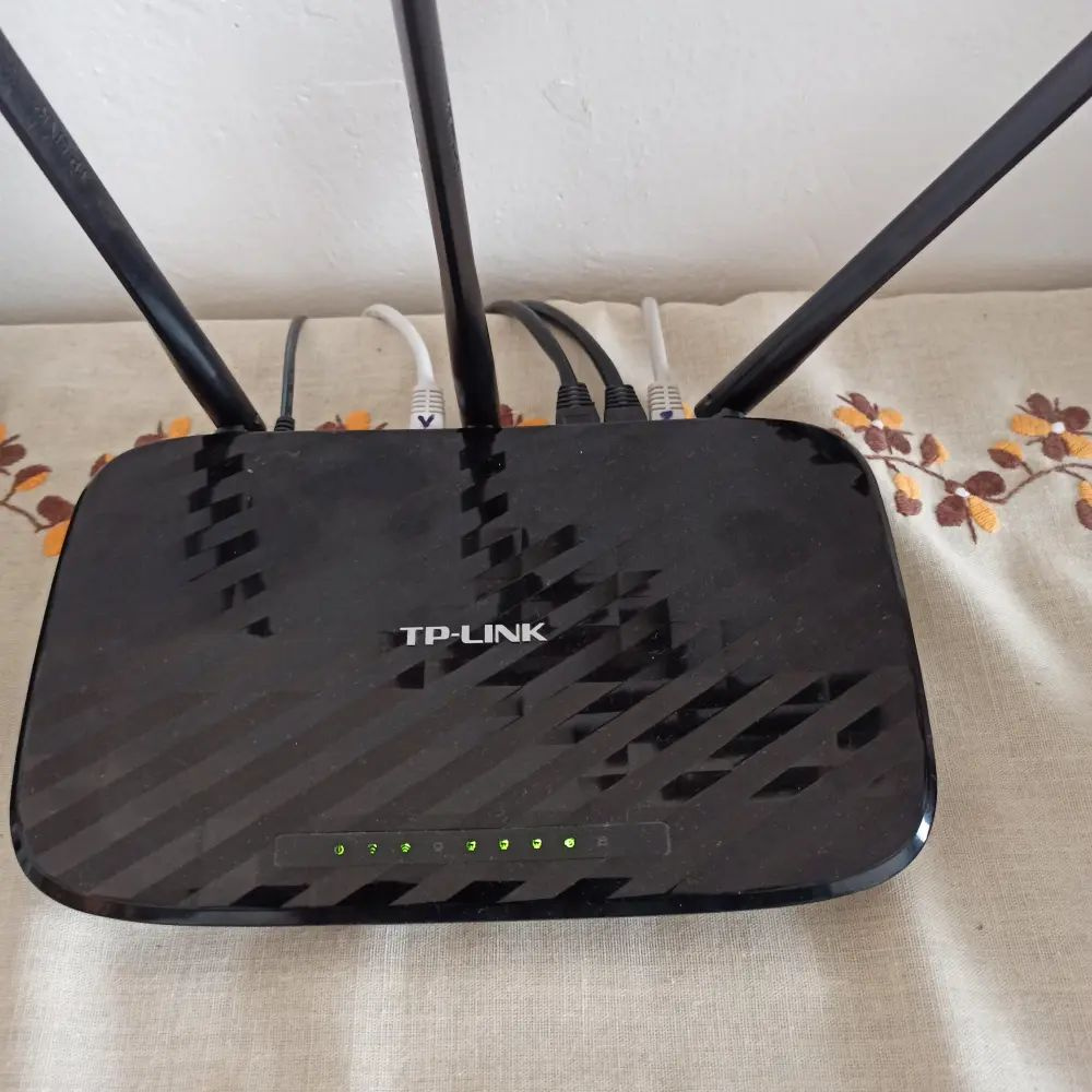 Dvoupásmový gigabitový AC router Archer C2