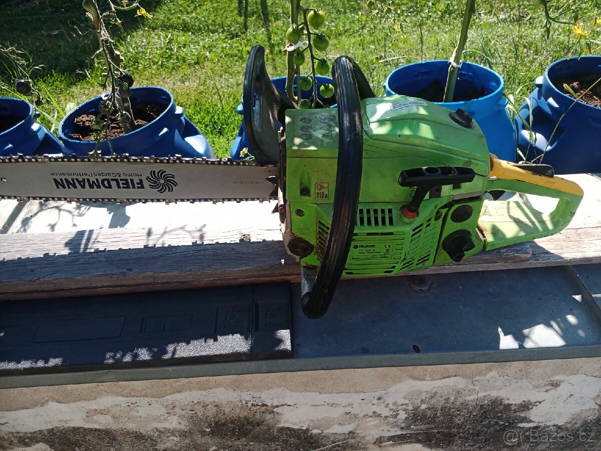 Motorova pila Fieldmann