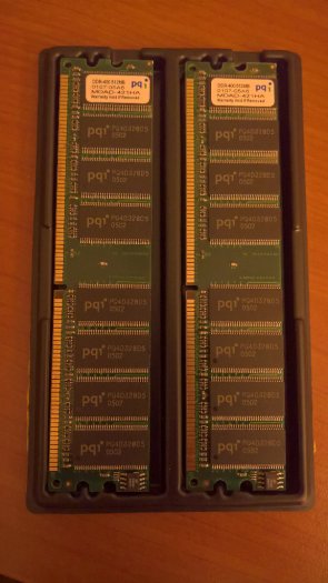 2x512MB DDR PQI 400MHz