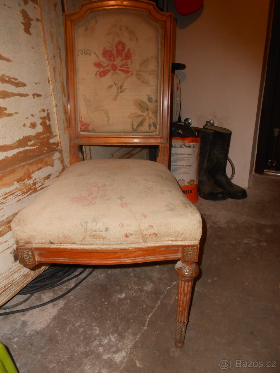 stará židle