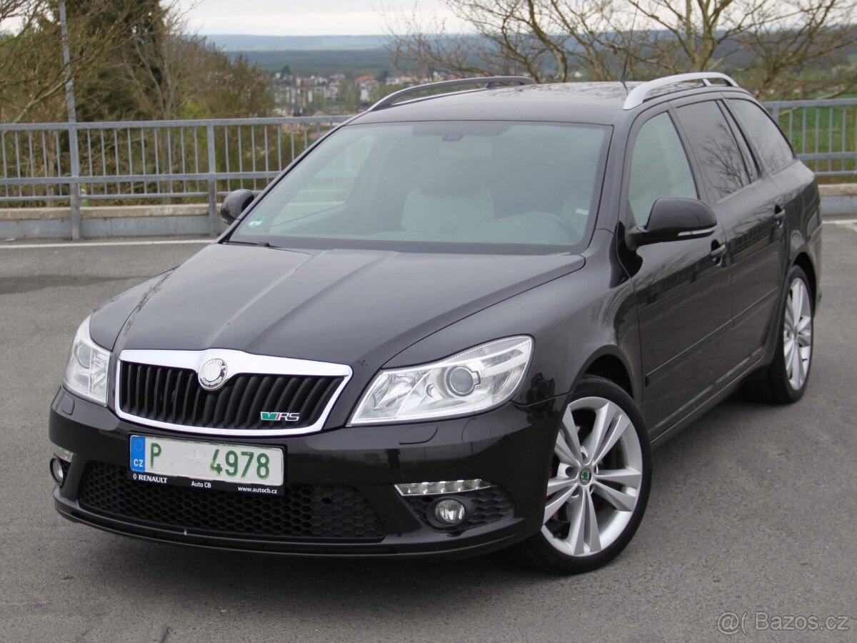 OCTAVIA 2 RS,2.0TSI-147kw+ABT,6st.Manuál,Xen,PDC,Tažné,R18